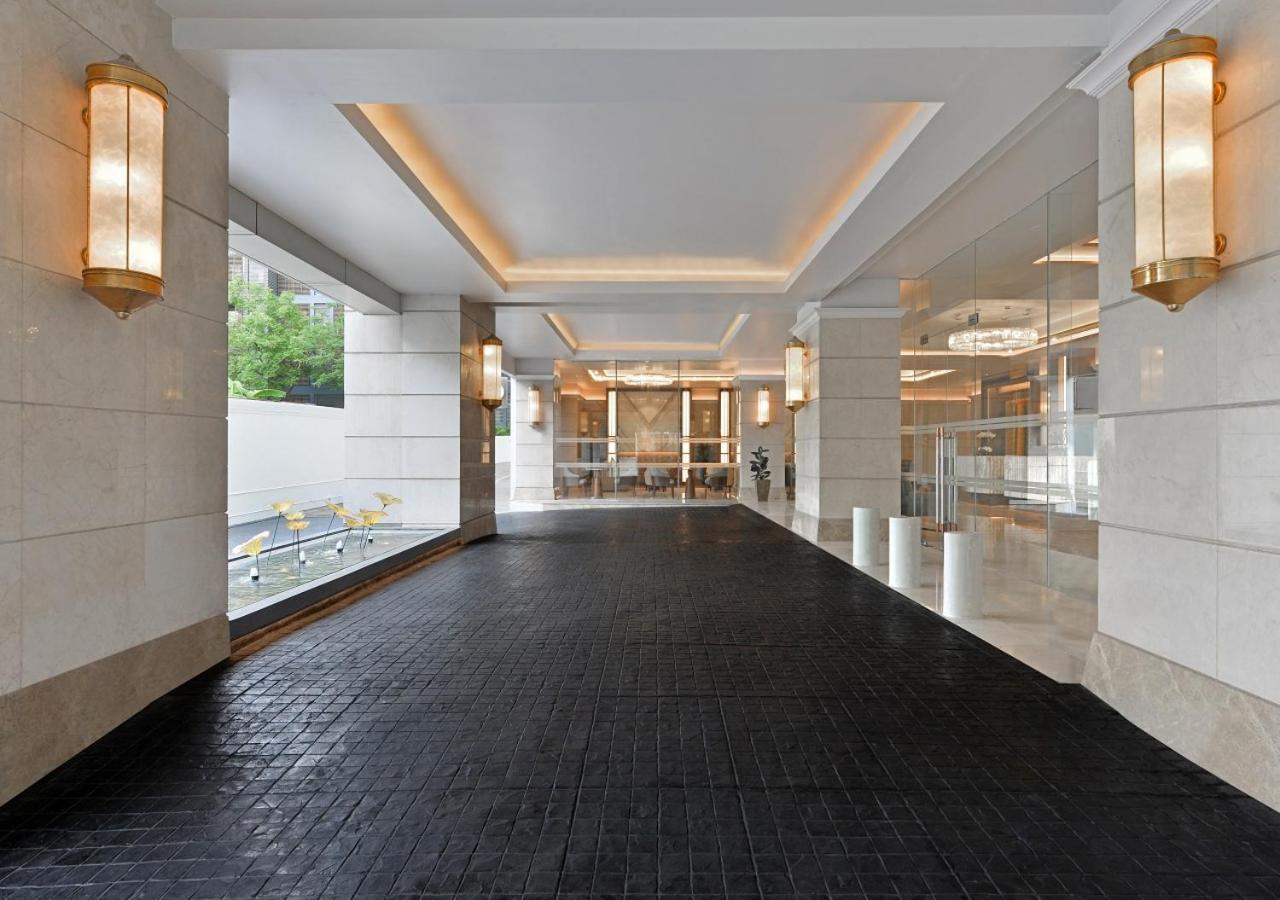 Centre Point Sukhumvit 10 - Sha Extra Hotel Bangkok