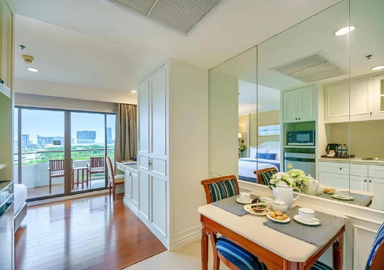 Centre Point Sukhumvit 10 - Sha Extra 4* Bangkok